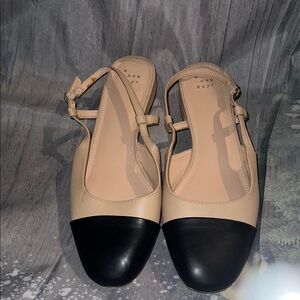 A New Day Two-Tone Beige and Black Slingback Flats preowner